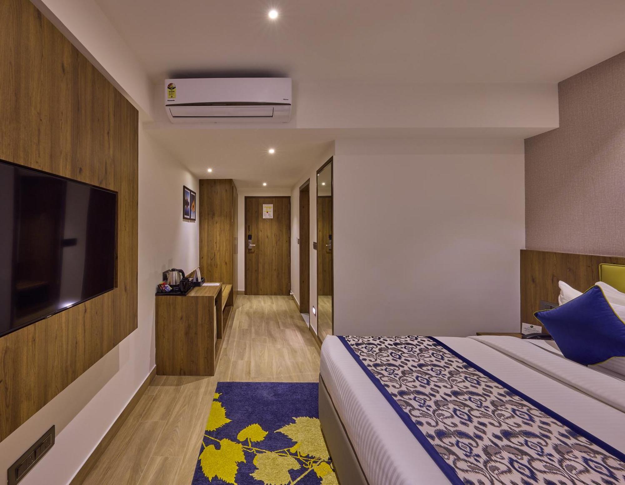 Grand Continent Hebbal A Sarovar Portico Affiliate Hotel Bangalore Exterior photo