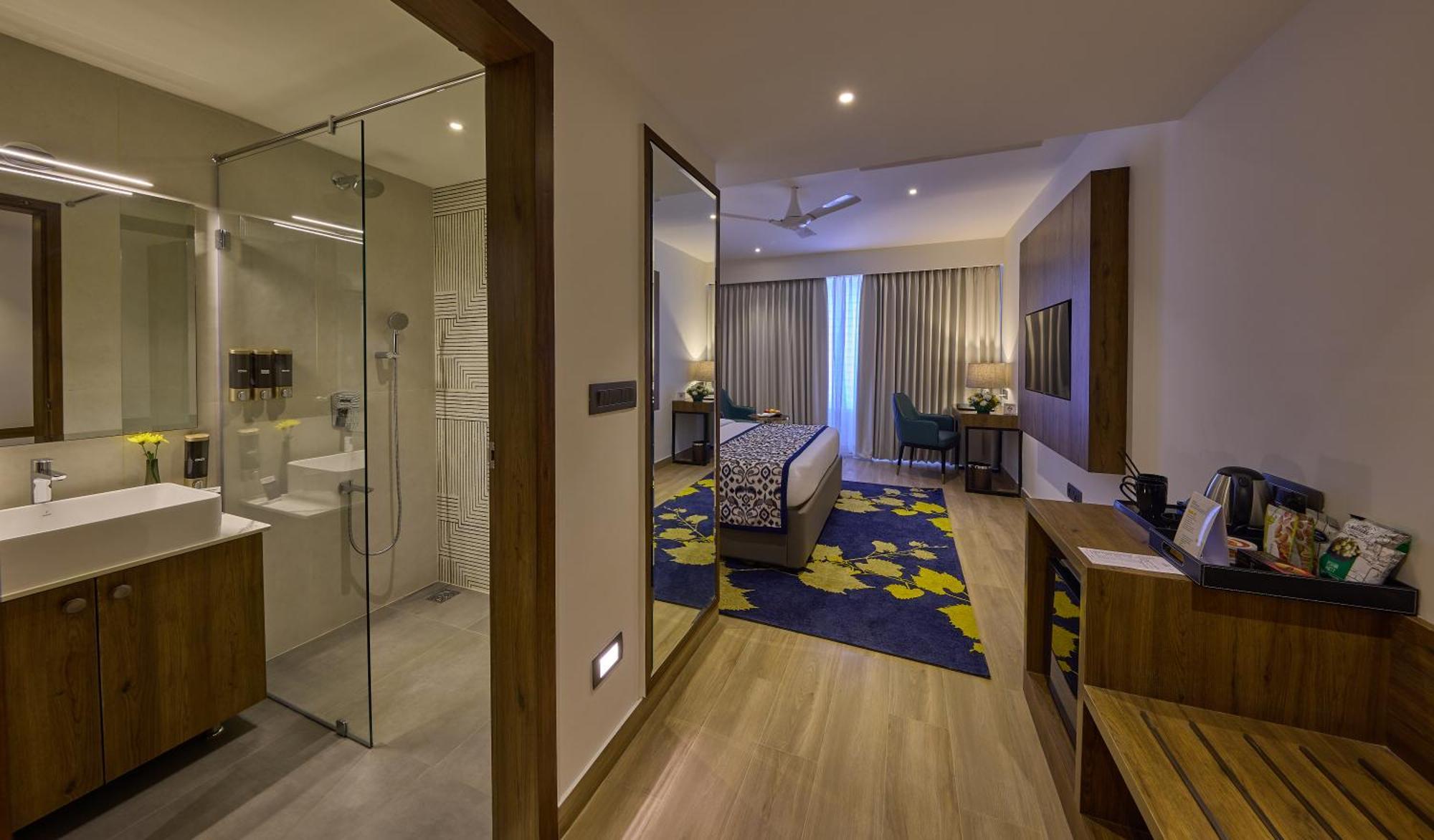 Grand Continent Hebbal A Sarovar Portico Affiliate Hotel Bangalore Exterior photo