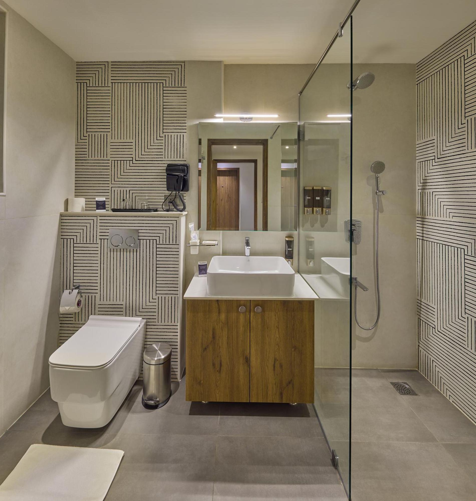 Grand Continent Hebbal A Sarovar Portico Affiliate Hotel Bangalore Exterior photo